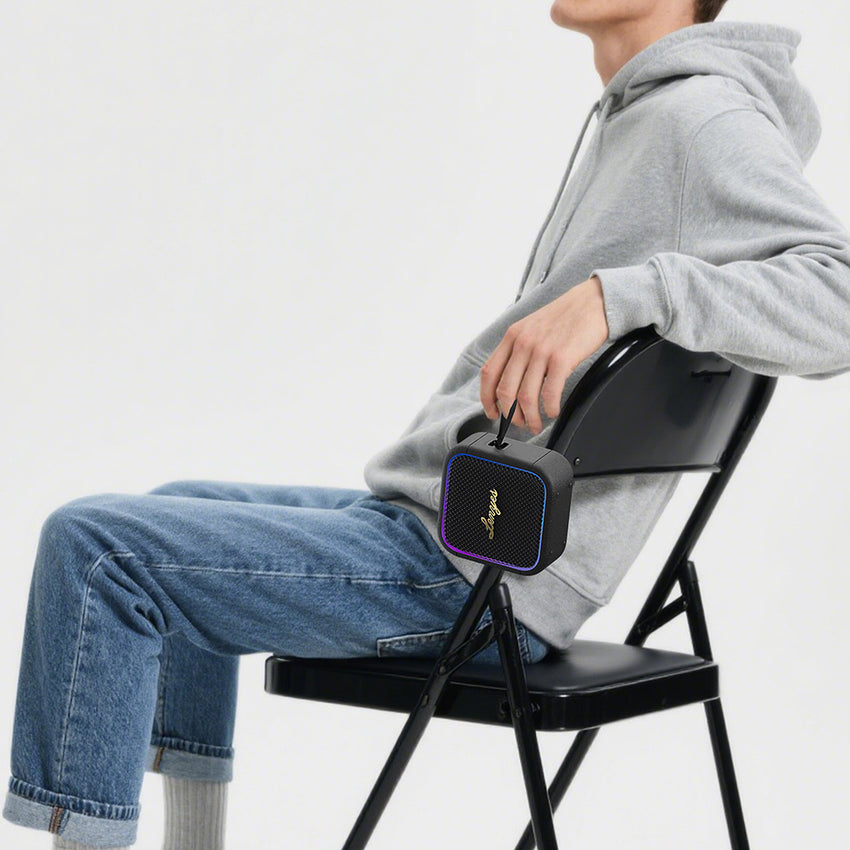 Lenyes S890 RGB Işıklı | Su Geçirmez Mini OTG-TWS Bluetooth Hoparlör v5.3